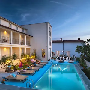vinkuran-residence-adults-only.pula-hotels.org/